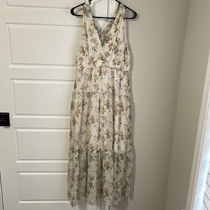 VICI cream floral maxi dress. Size M.